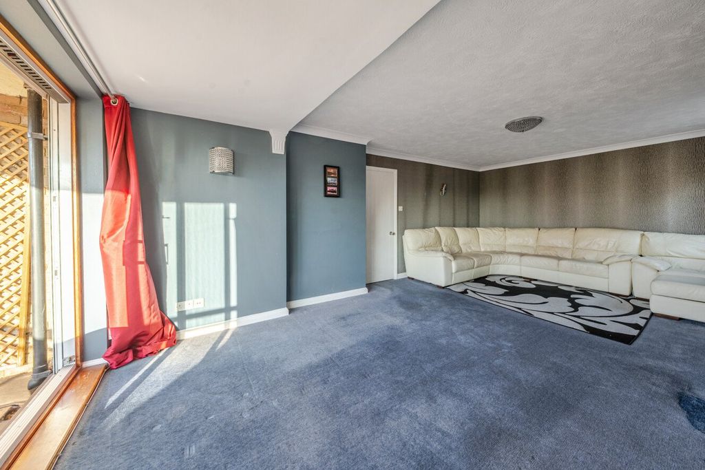 Property photo 2 of 12 Picture No. 12