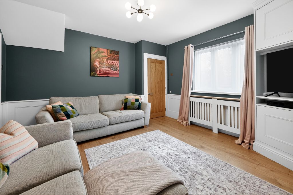 Property photo 3 of 14 Living Room