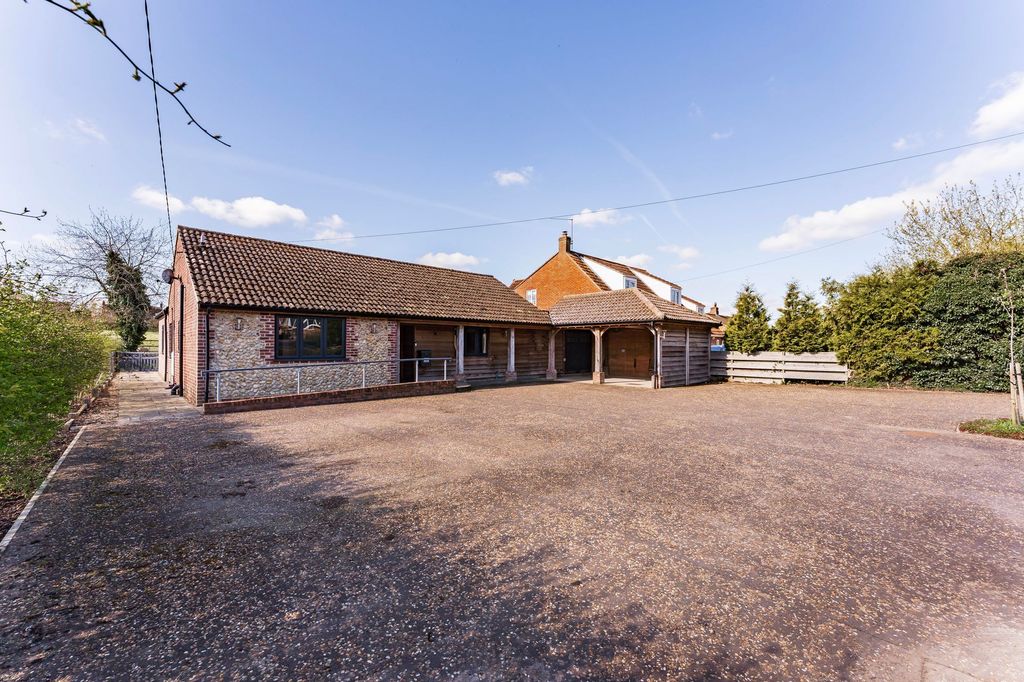 Property photo 1 of 31