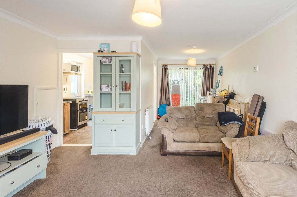 Property photo 3 of 15 Picture No. 02
