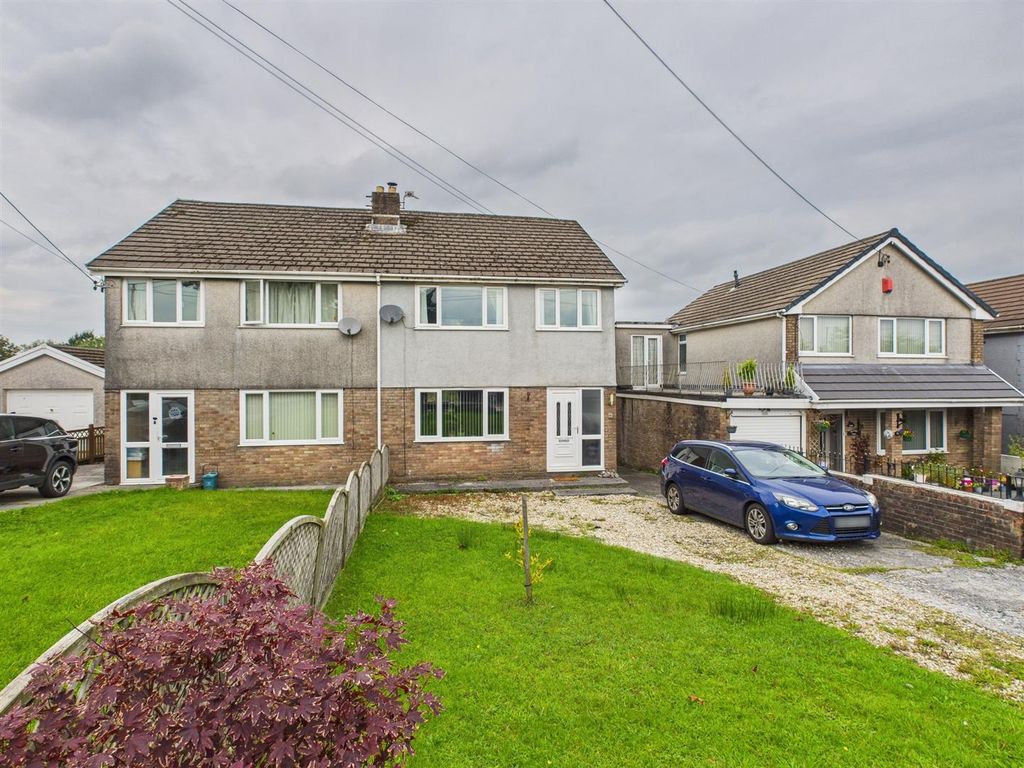 Property photo 1 of 15 Cam03055G0-Pr0271-Still029.Jpg