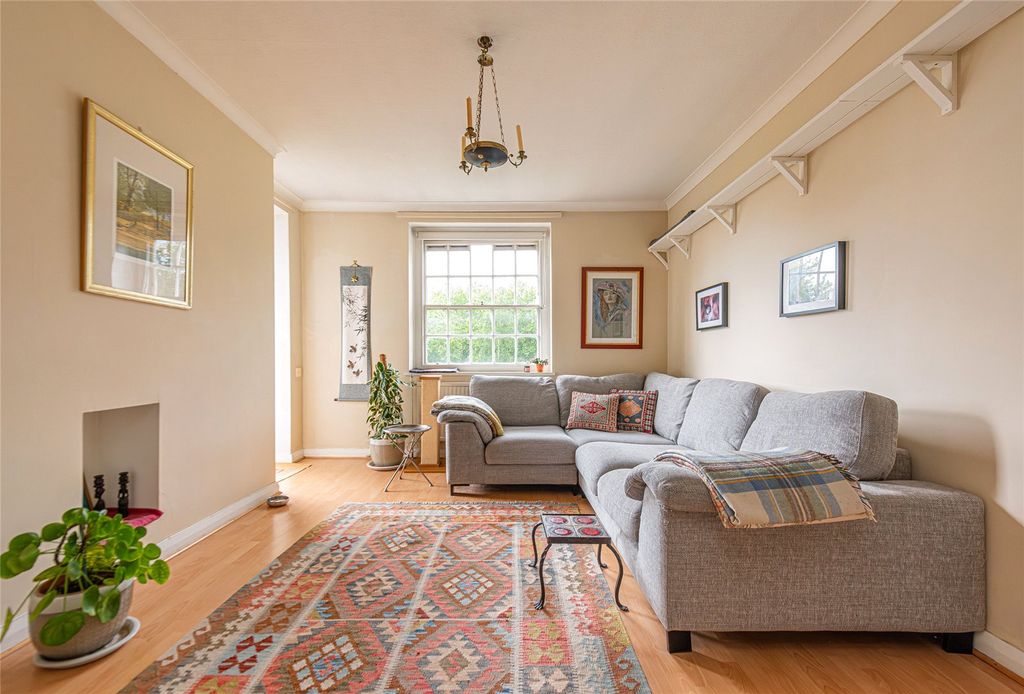 Property photo 2 of 11 Picture No. 03