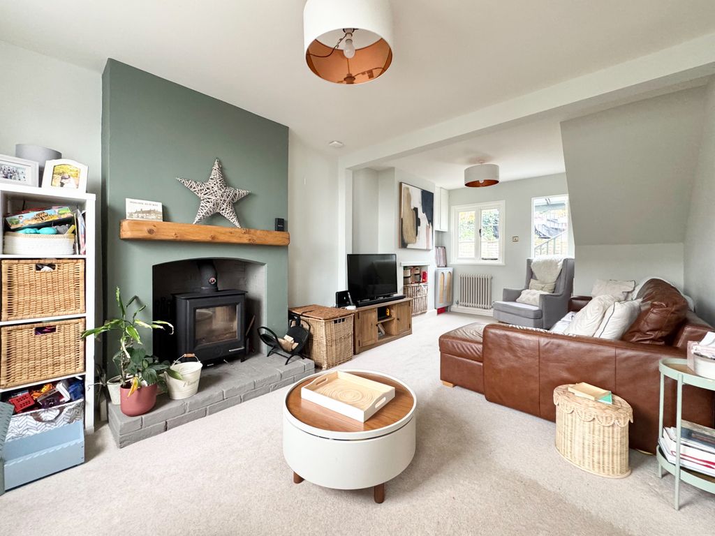 Property photo 3 of 33 Akeman Residential