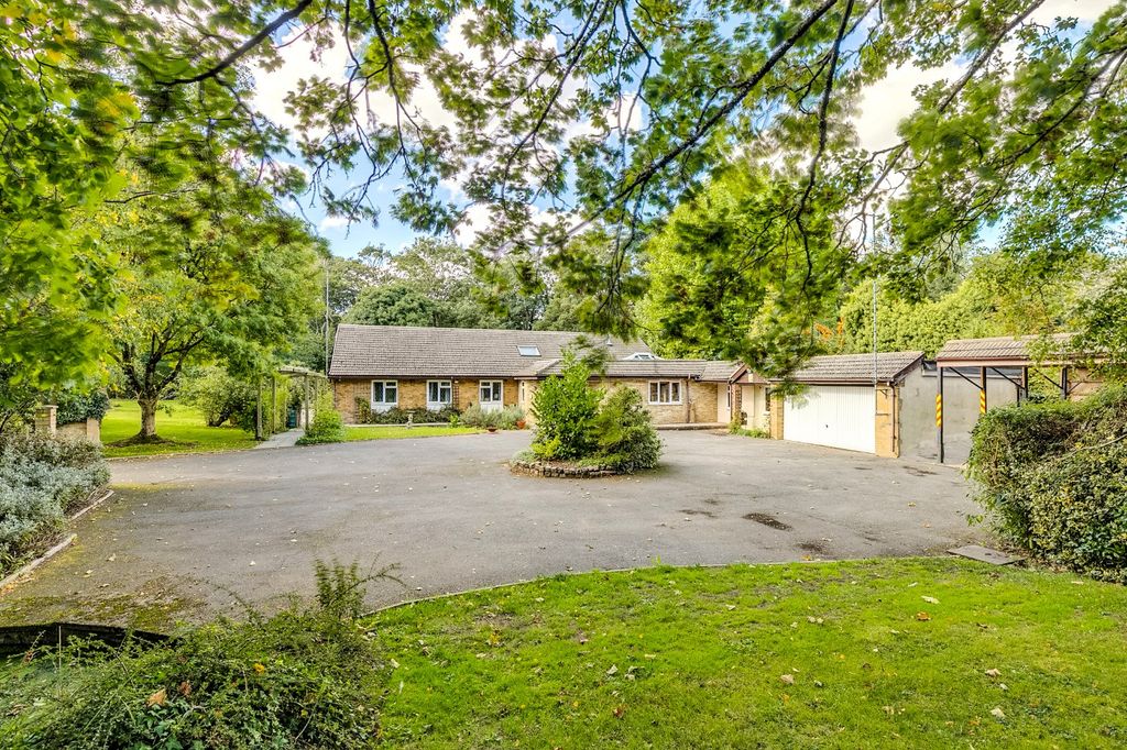 Property photo 2 of 22 Picture No. 08