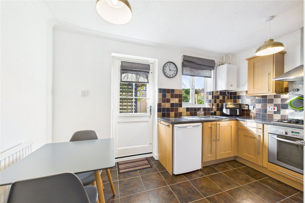 Property photo 2 of 16 Kitchen/Diner