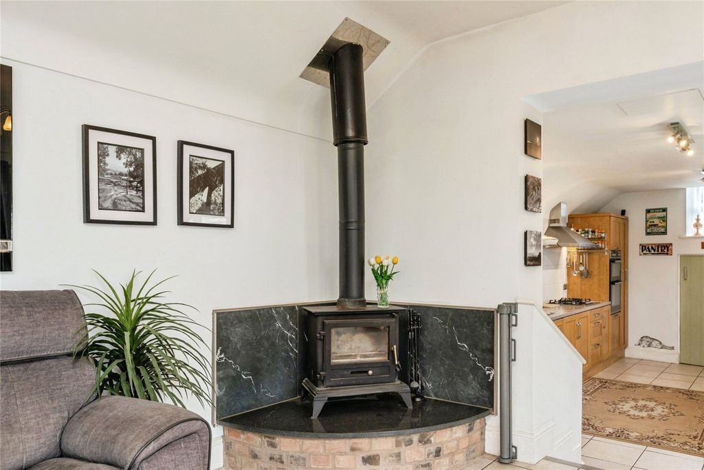 Property photo 3 of 45 Picture No. 19