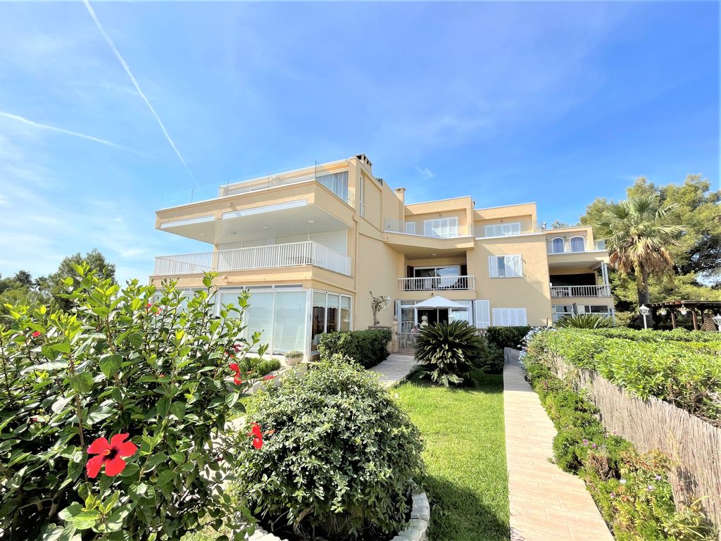 Property photo 1 of 11 Img_0605-Min.Jpg