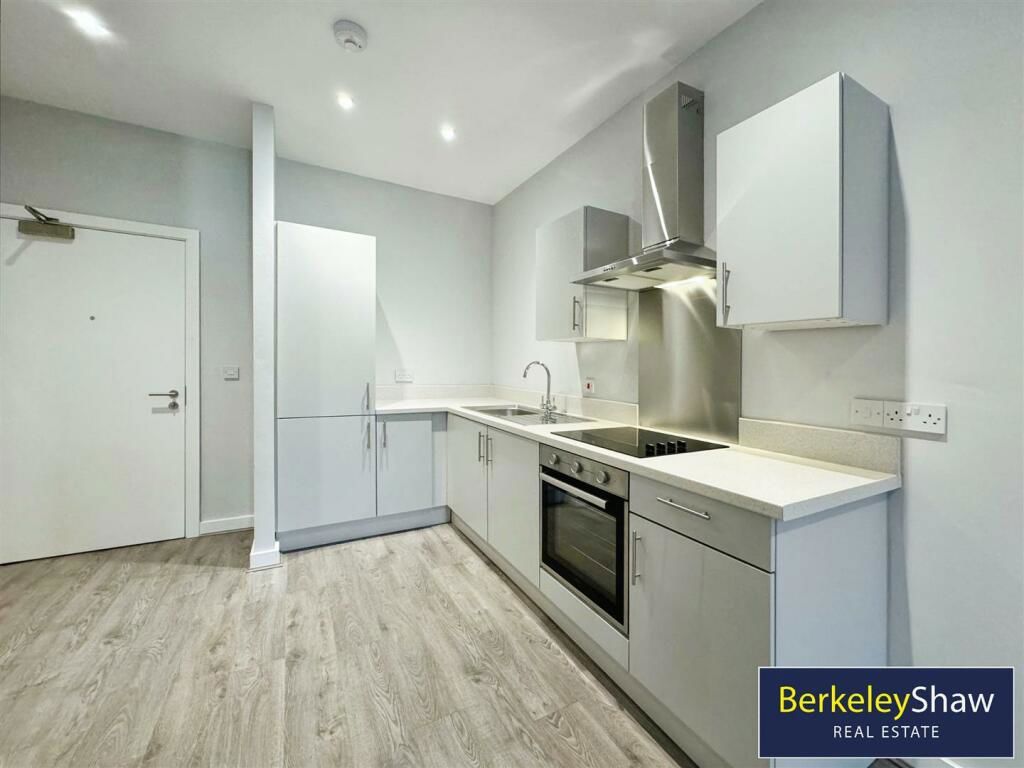 Property photo 2 of 9