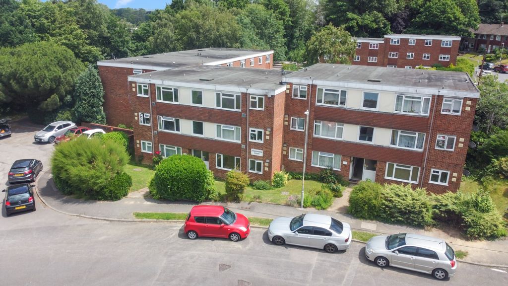Property photo 1 of 13 4246631