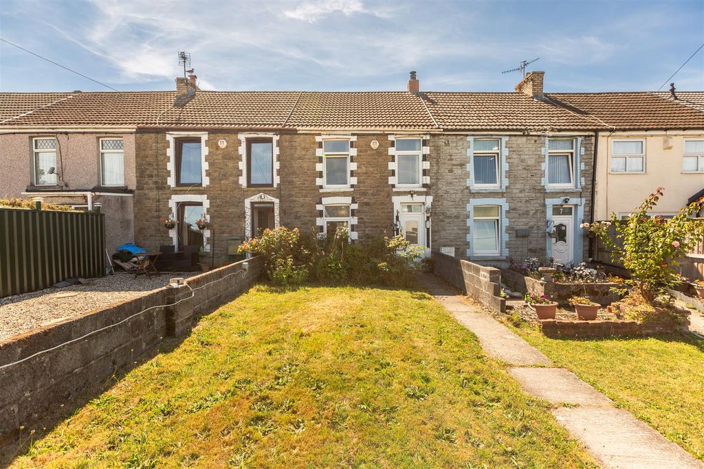Property photo 1 of 36