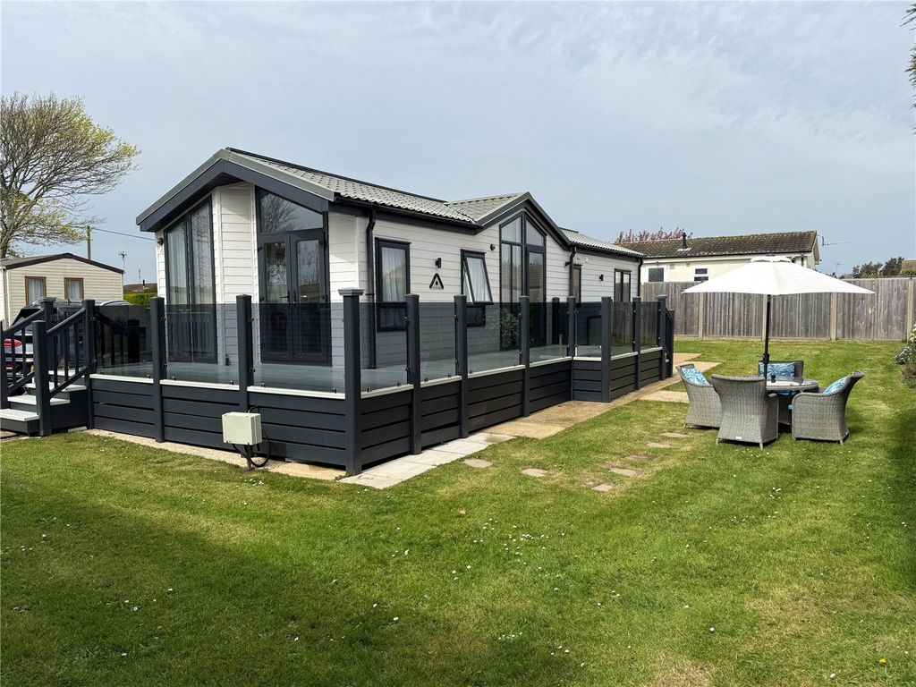 Property photo 1 of 12 Picture No. 26