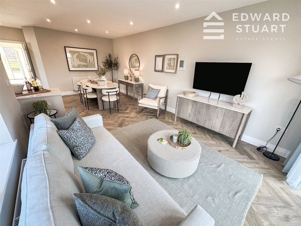 Property photo 3 of 14 Picture No. 05