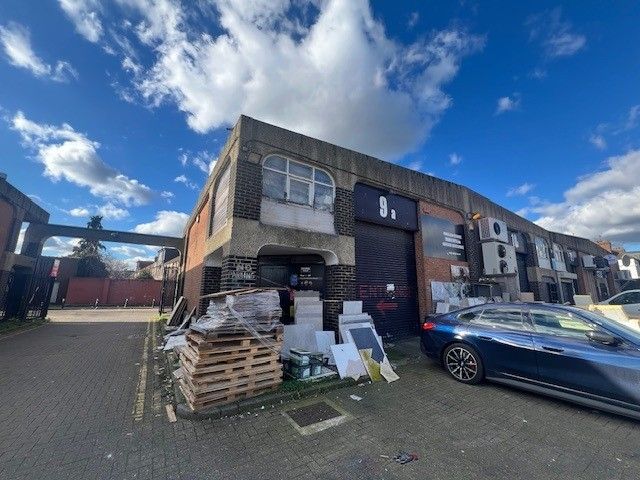 Property photo 1 of 4