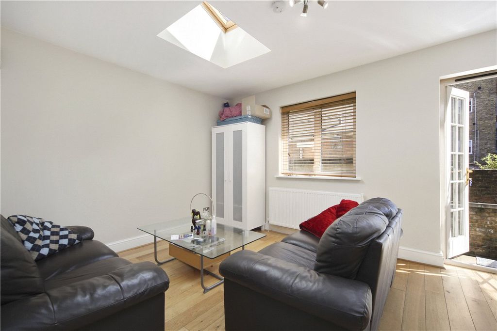 Property photo 3 of 10 Picture No. 11