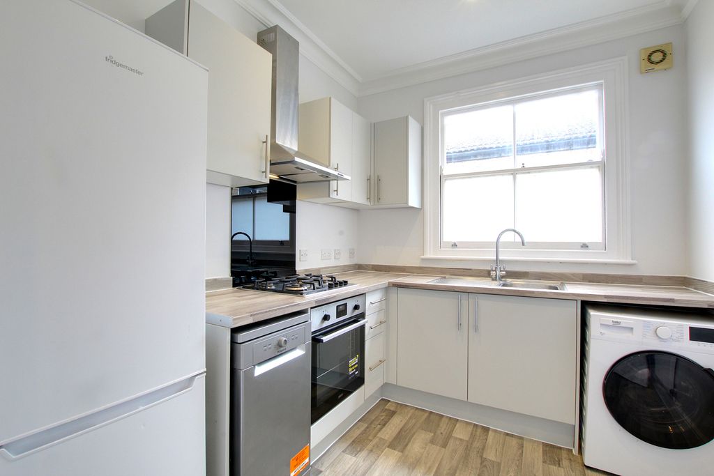 Property photo 3 of 16 3.Jpg