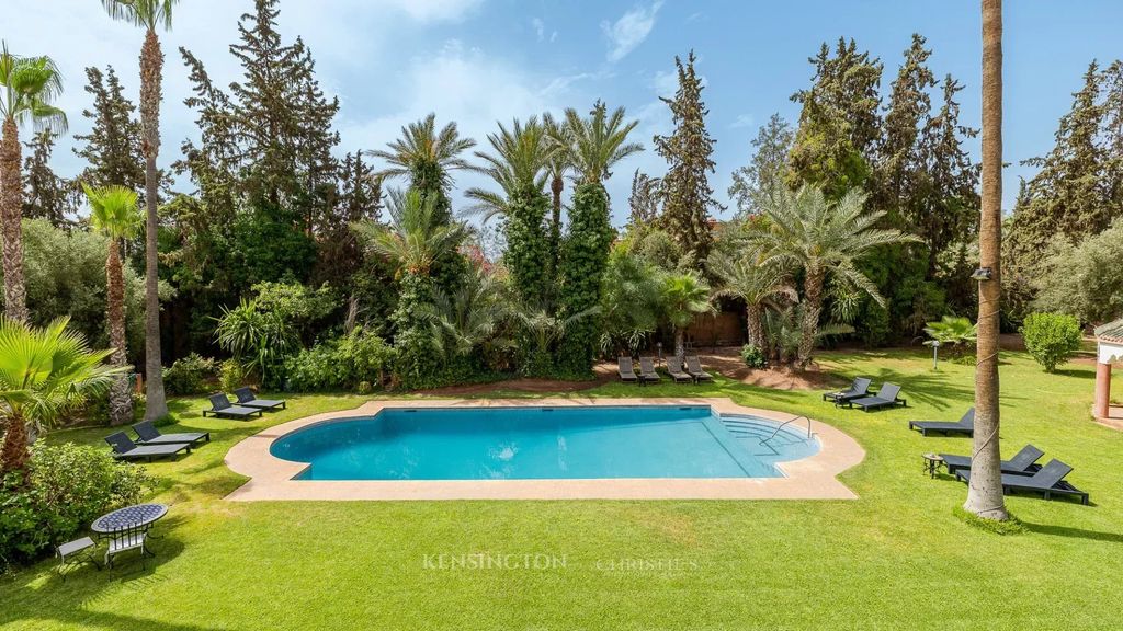 Property photo 1 of 30