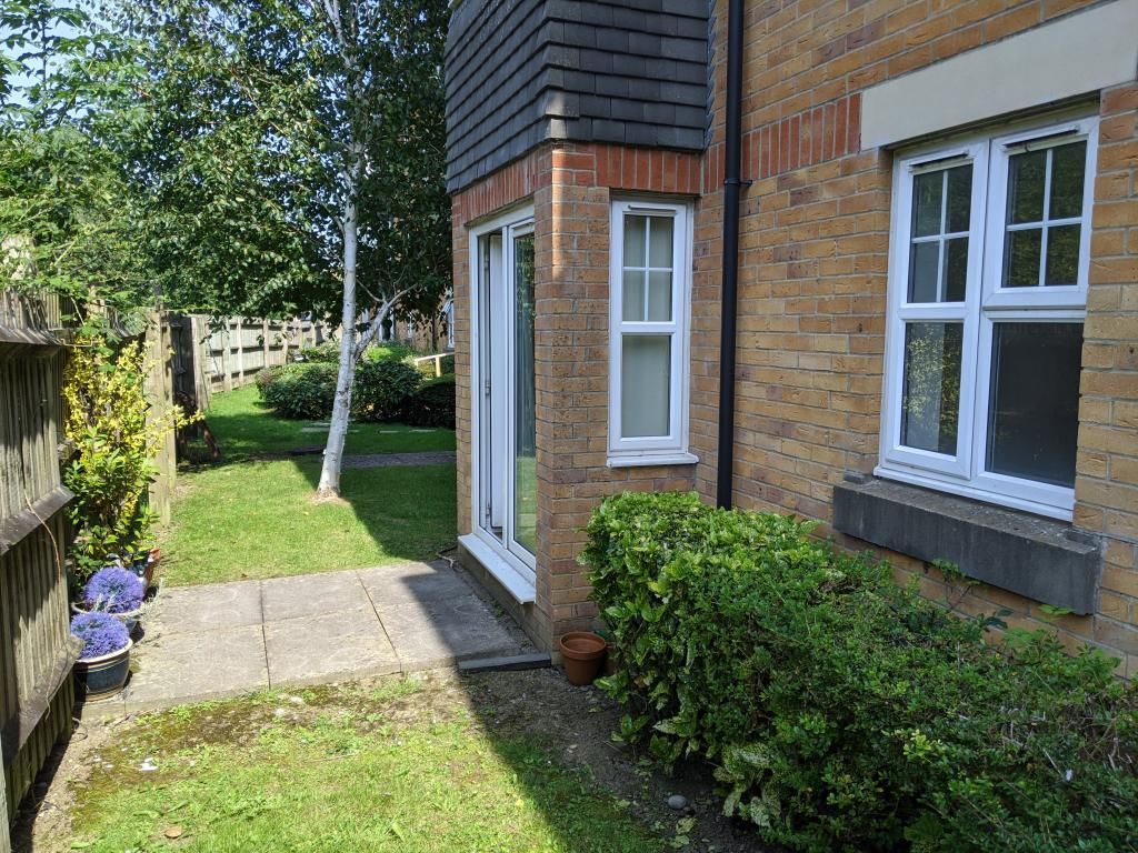 Additional image 11 of 2 bed flat to rentHeol Tre Forys, Penarth CF64