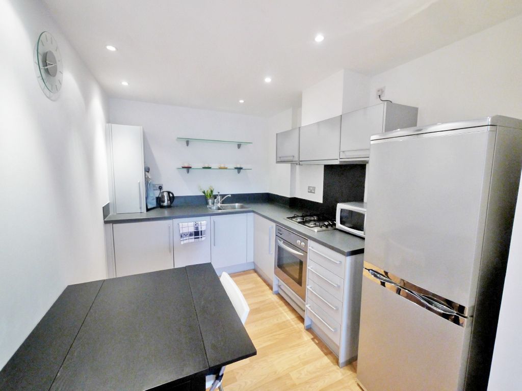 Property photo 2 of 6