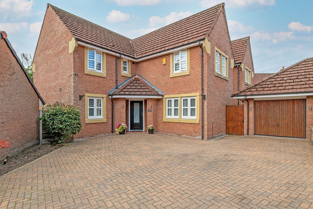 Property photo 1 of 20 (Main)