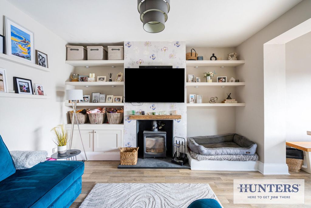 Property photo 3 of 23 Living Room