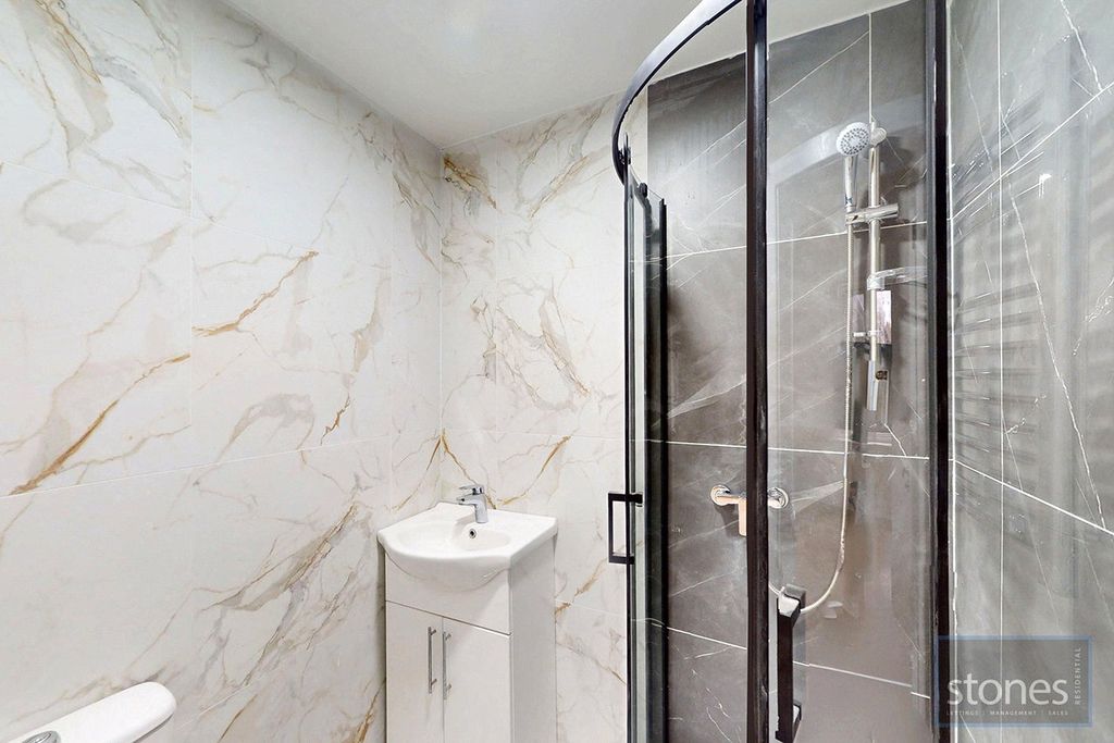 Property photo 3 of 6 Picture No. 06