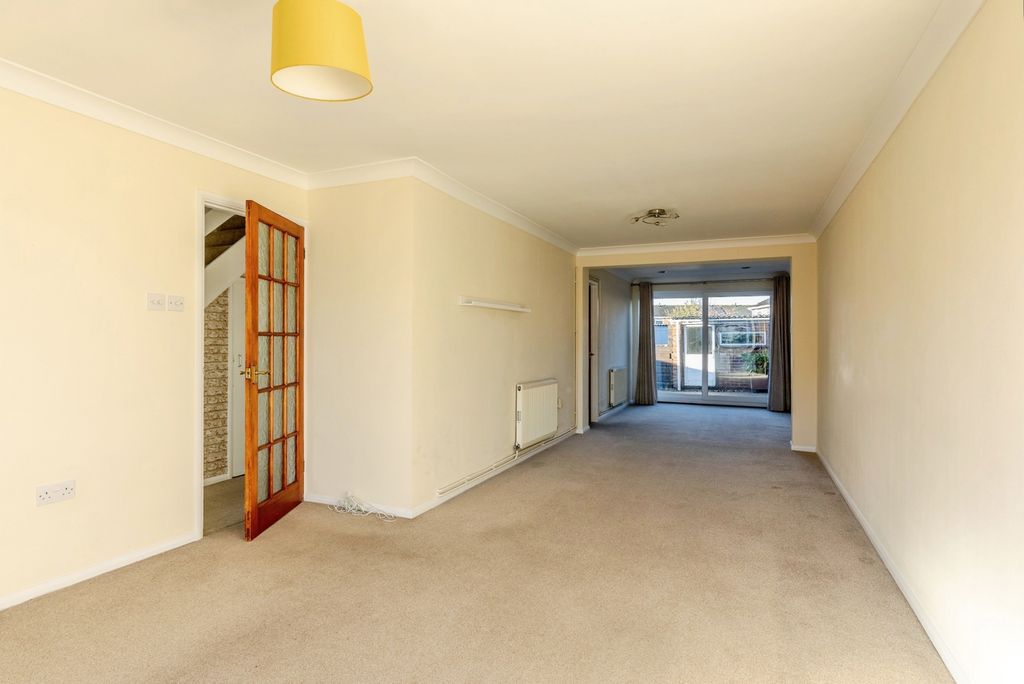 Property photo 2 of 15 Photo