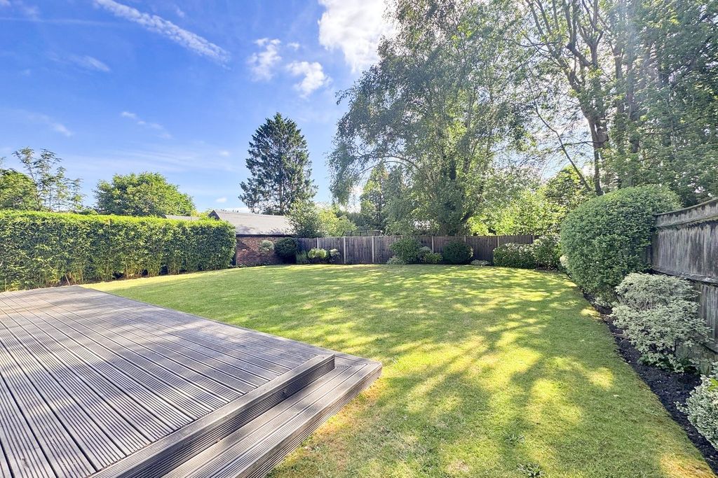 Property photo 3 of 18