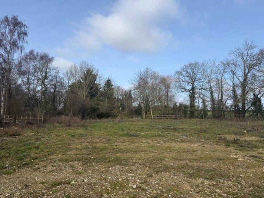 Property photo 3 of 12