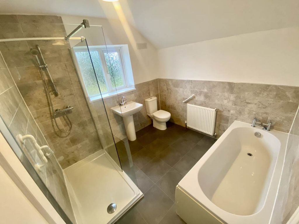 Property photo 1 of 19 Img_2448