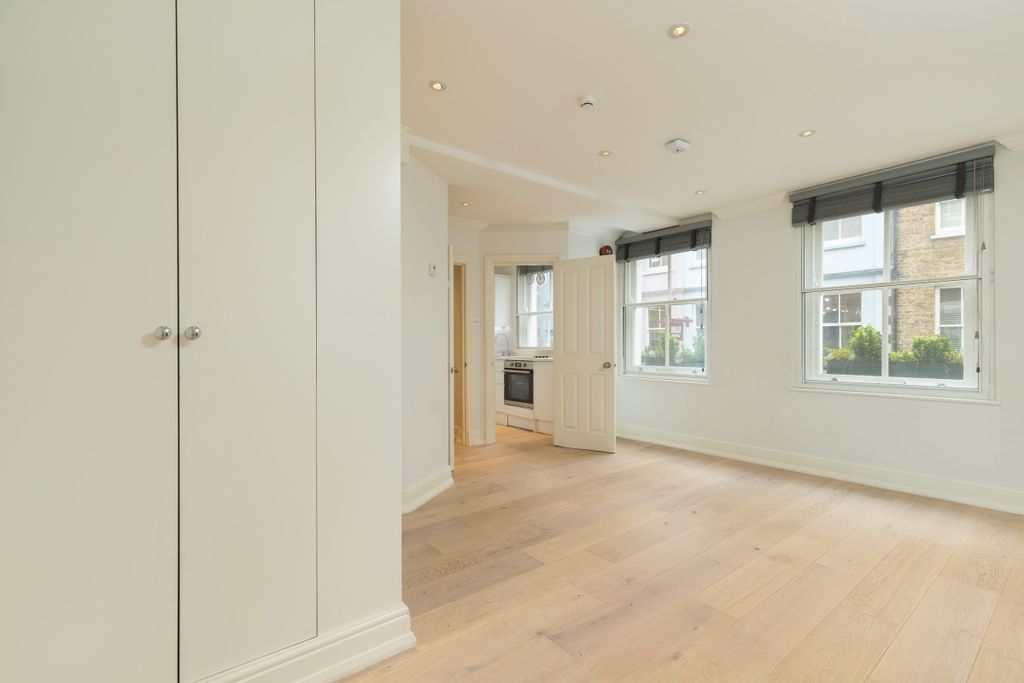 Property photo 2 of 9 Image