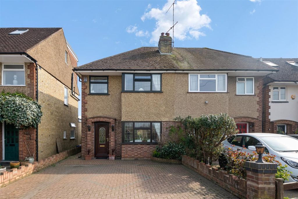 Property photo 1 of 19