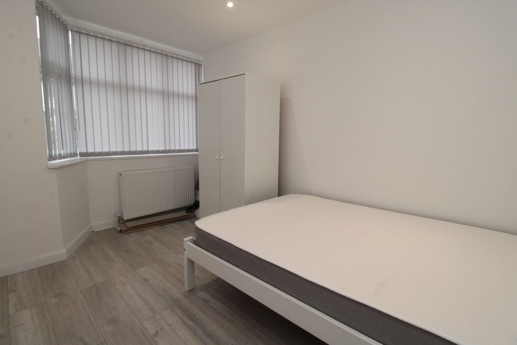 Property photo 2 of 7 Img_6521