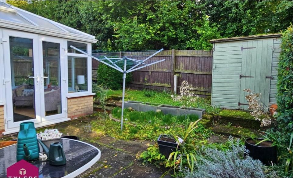 Property photo 3 of 7 Garden