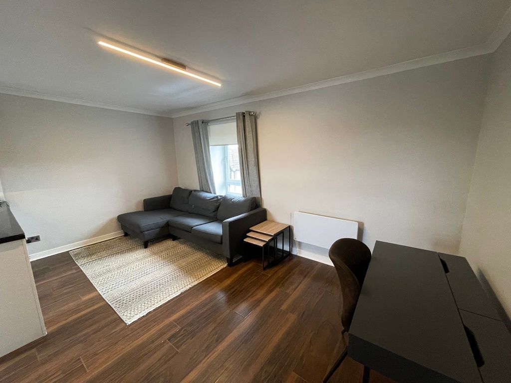 Property photo 3 of 13 Photo 3