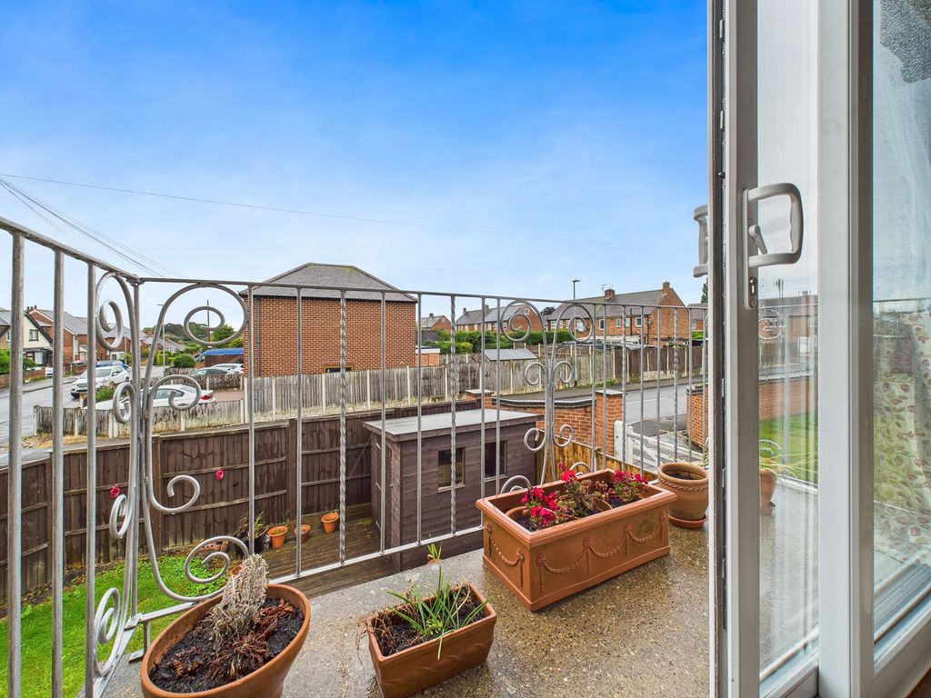Property photo 3 of 12 Balcony Off Lounge