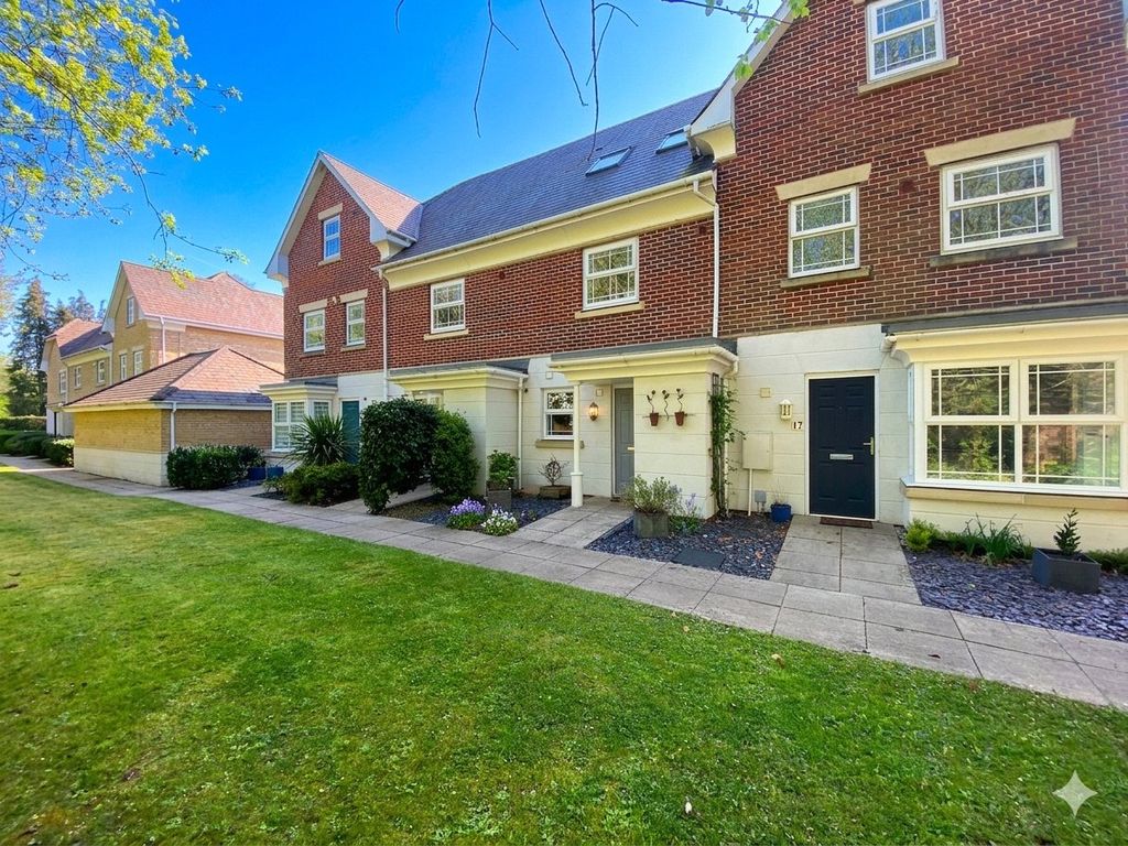 Property photo 1 of 19 Picture No. 34