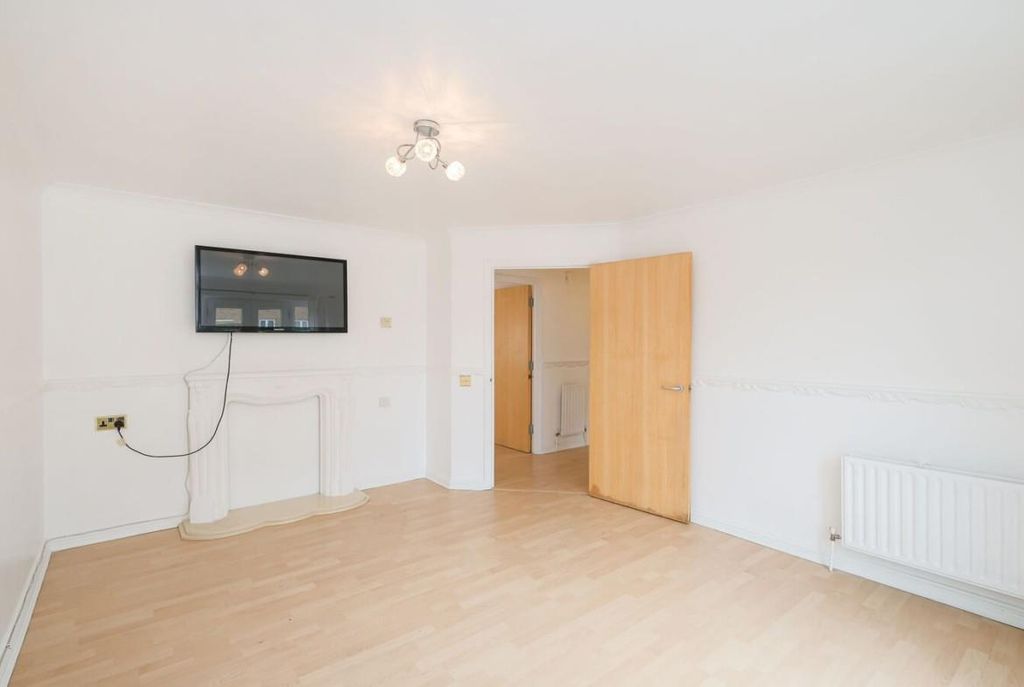 Property photo 3 of 3 6Ctah8Dj.Png