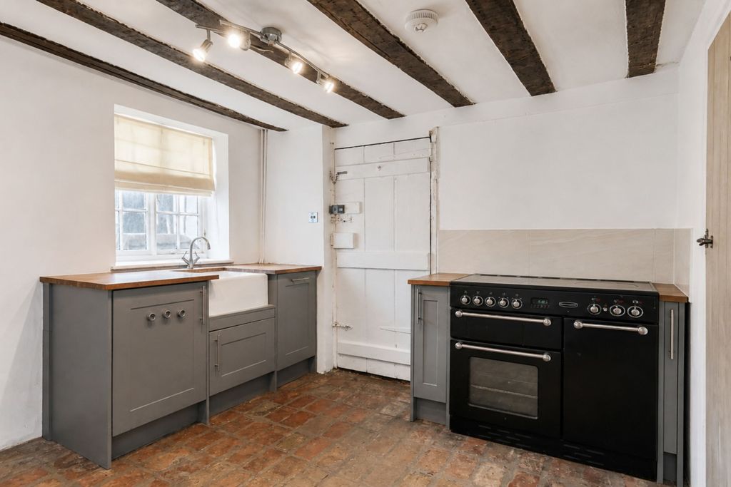 Property photo 3 of 8 25 Church Street, Eye, Suffolk, Ip23 7Bd