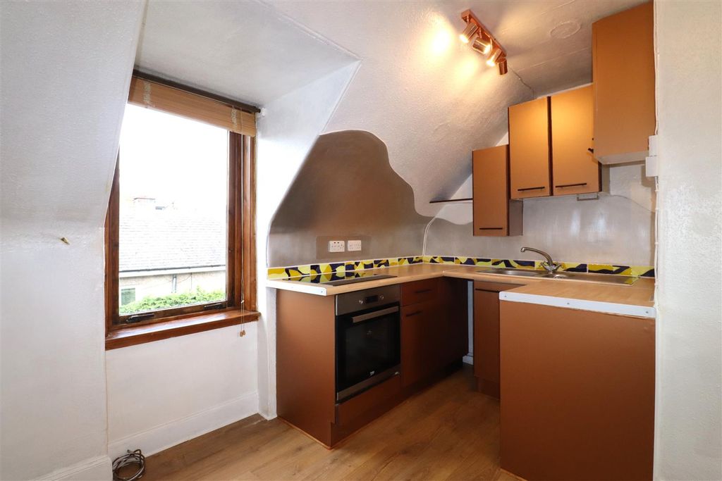 Additional image 10 of 1 bed flat for sale3 Bales Buildings, Argyle Street, Inverness IV2