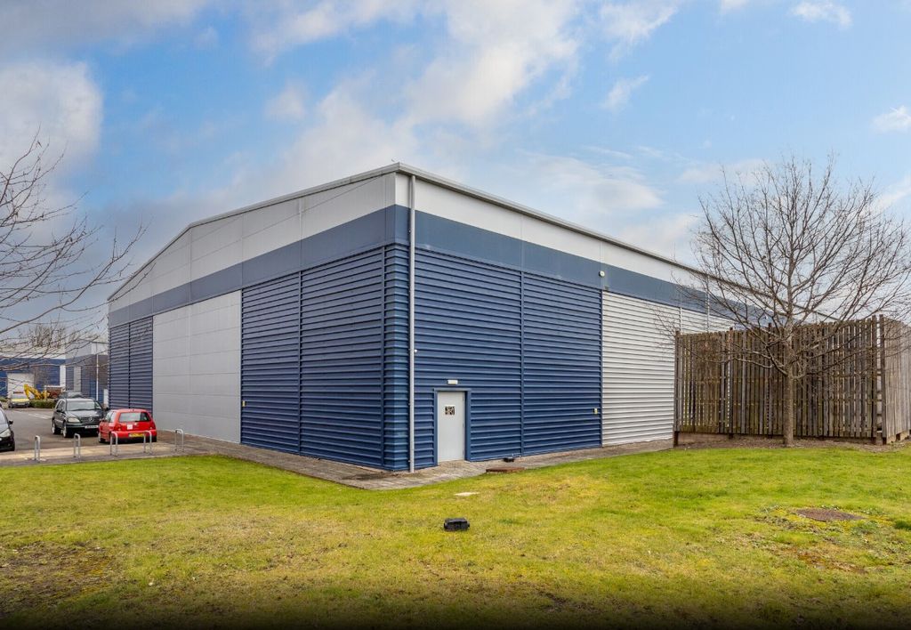 Property photo 2 of 4