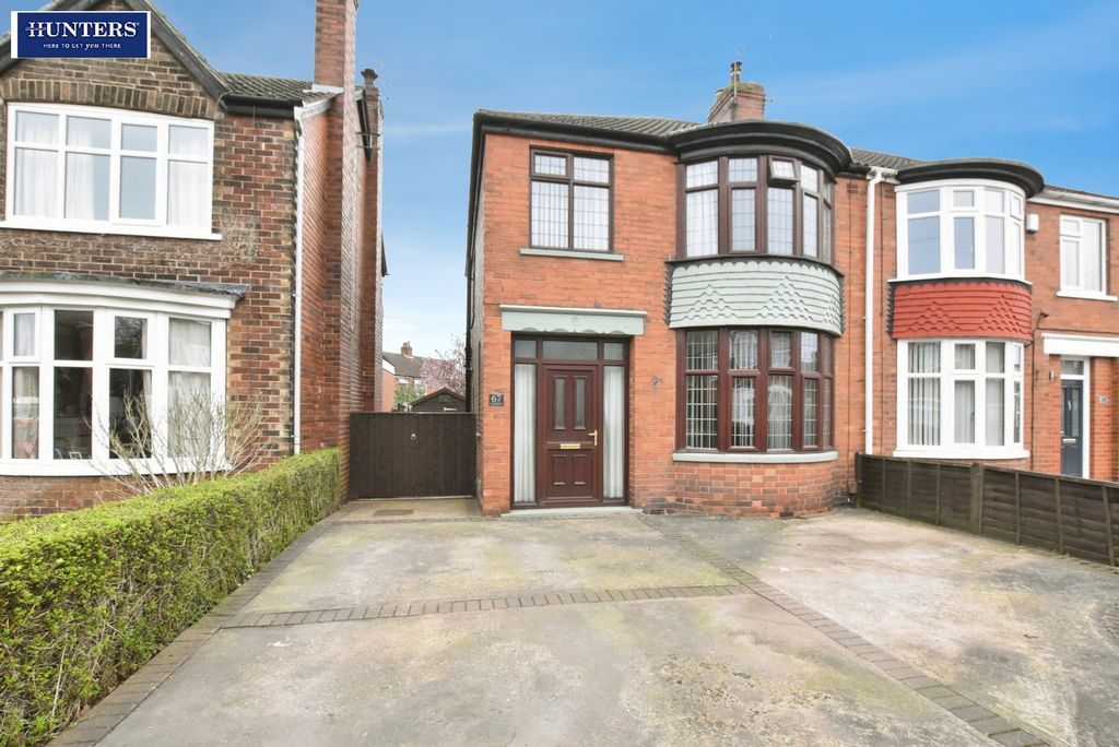 Property photo 1 of 24