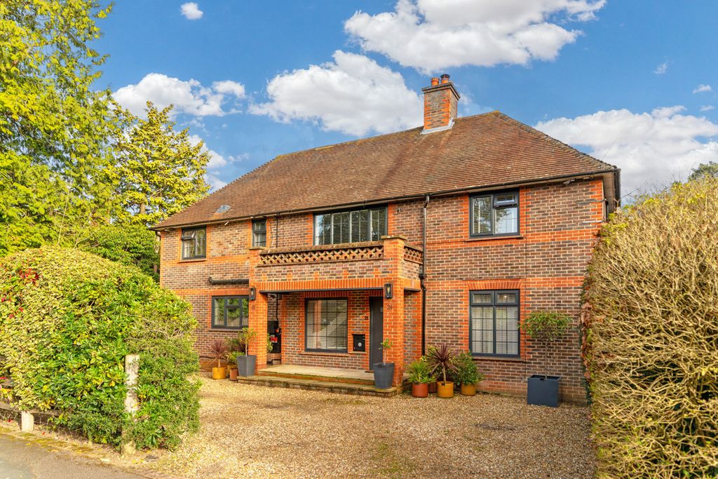 Property photo 1 of 24