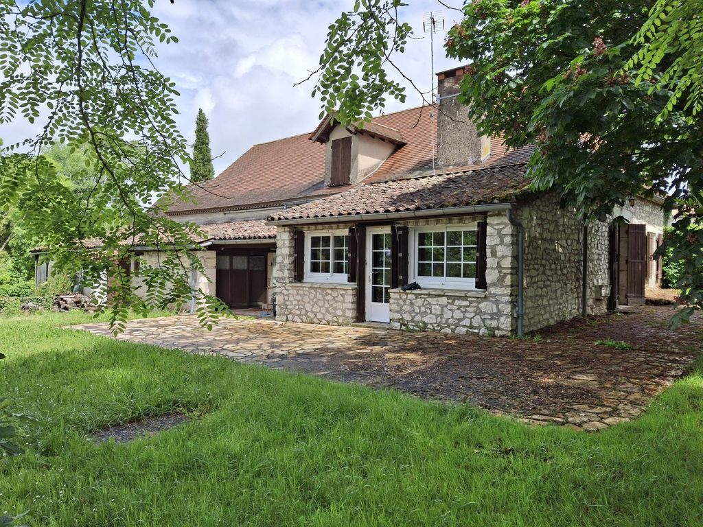 Property photo 1 of 20 Main Exterior View