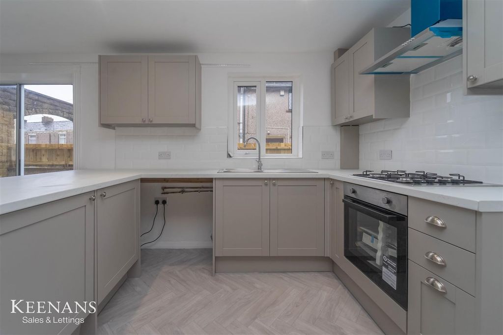 Property photo 1 of 34 Kmt00581.Jpg