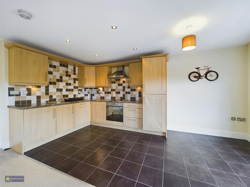 Property photo 2 of 8 Kitchen Area