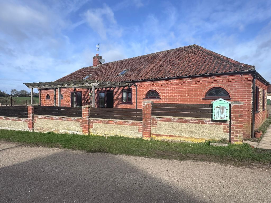 Property photo 1 of 14 Front View