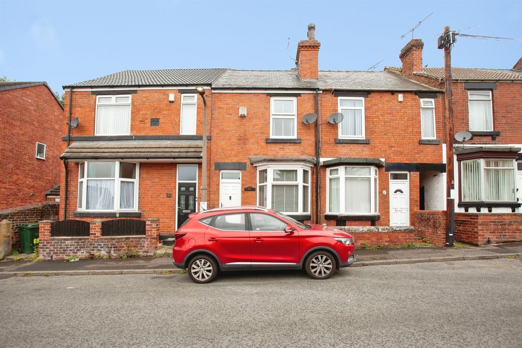 Property photo 1 of 18
