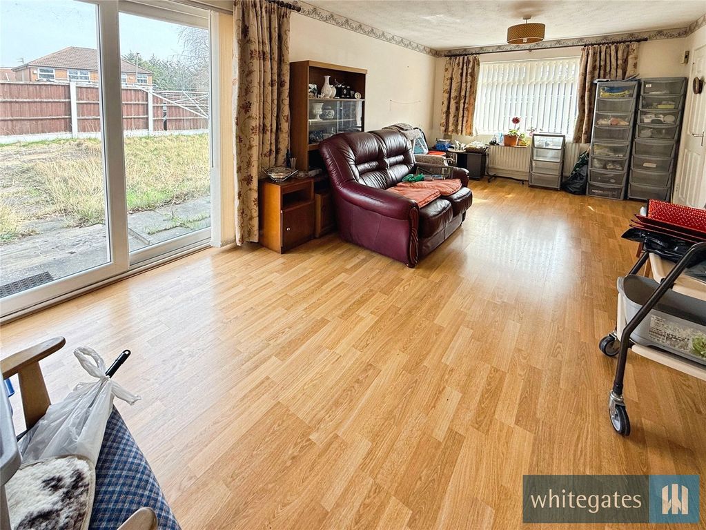 Property photo 3 of 17 Picture No. 10