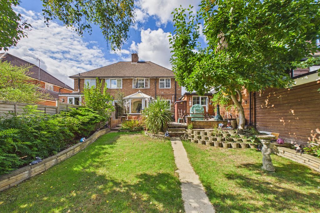 Property photo 3 of 23