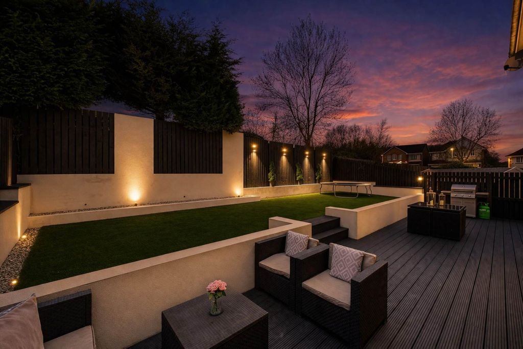 Property photo 2 of 30